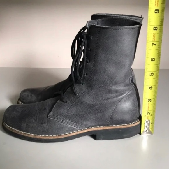 Roots Leather Boots - Picture 3 of 8